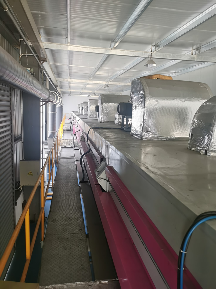 PVC裝飾材料涂布機(jī)